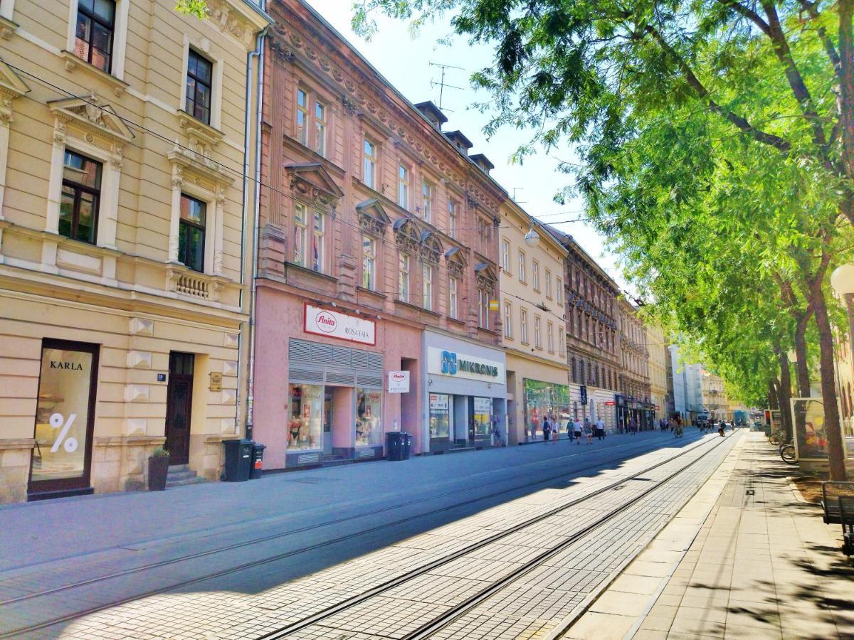 Apartment Candy Zagreb Buitenkant foto